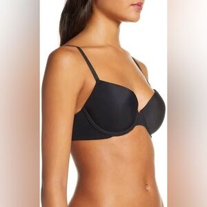 True Body Convertible Underwire T-Shirt Bra